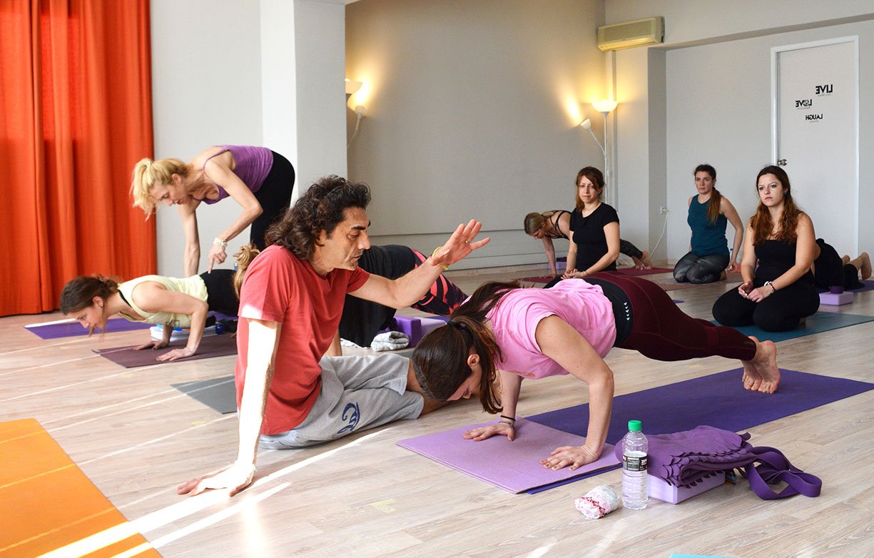 Μαθήματα Yoga & Εκπαίδευση Δασκάλων Yoga στο Ayama Yoga House Online & Live Μαθήματα Yoga & Εκπαίδευση Δασκάλων Yoga στο Ayama Yoga House Online & Live